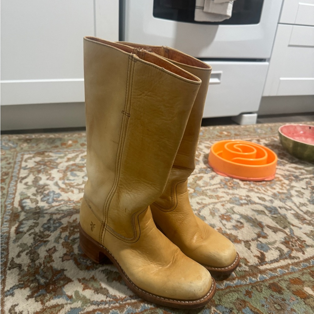 Womens Frye Banana Boot size 8